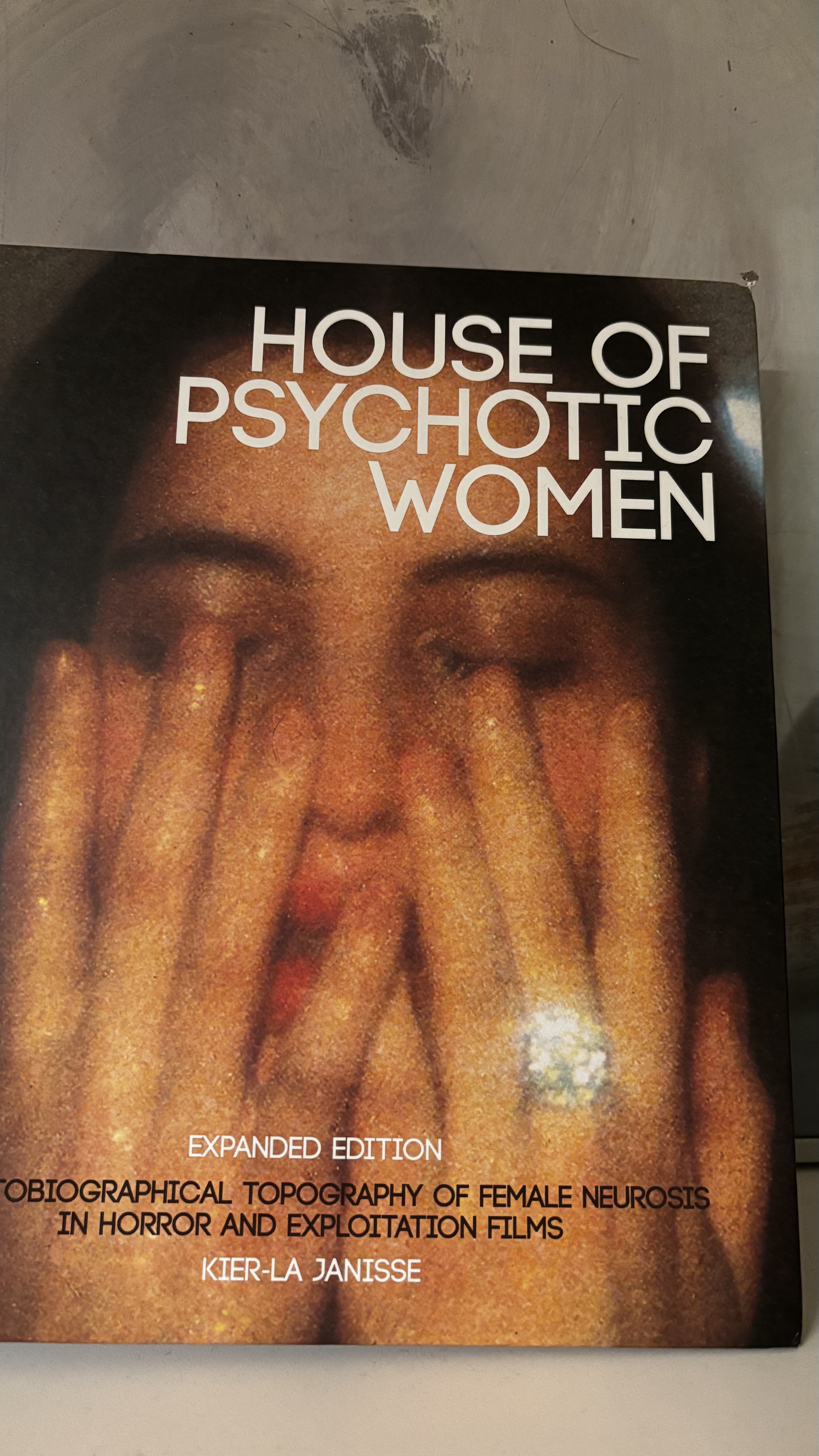 Psychotic Narratives for Adrenalin Junkies